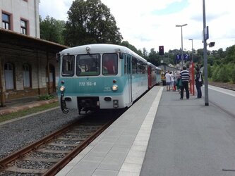 Einfahrt in den unteren Bahnhof